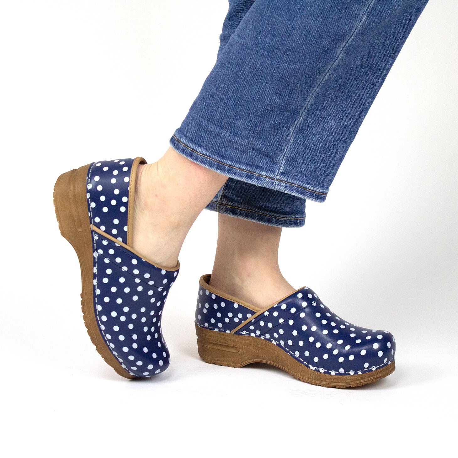 Sanita blue clogs online