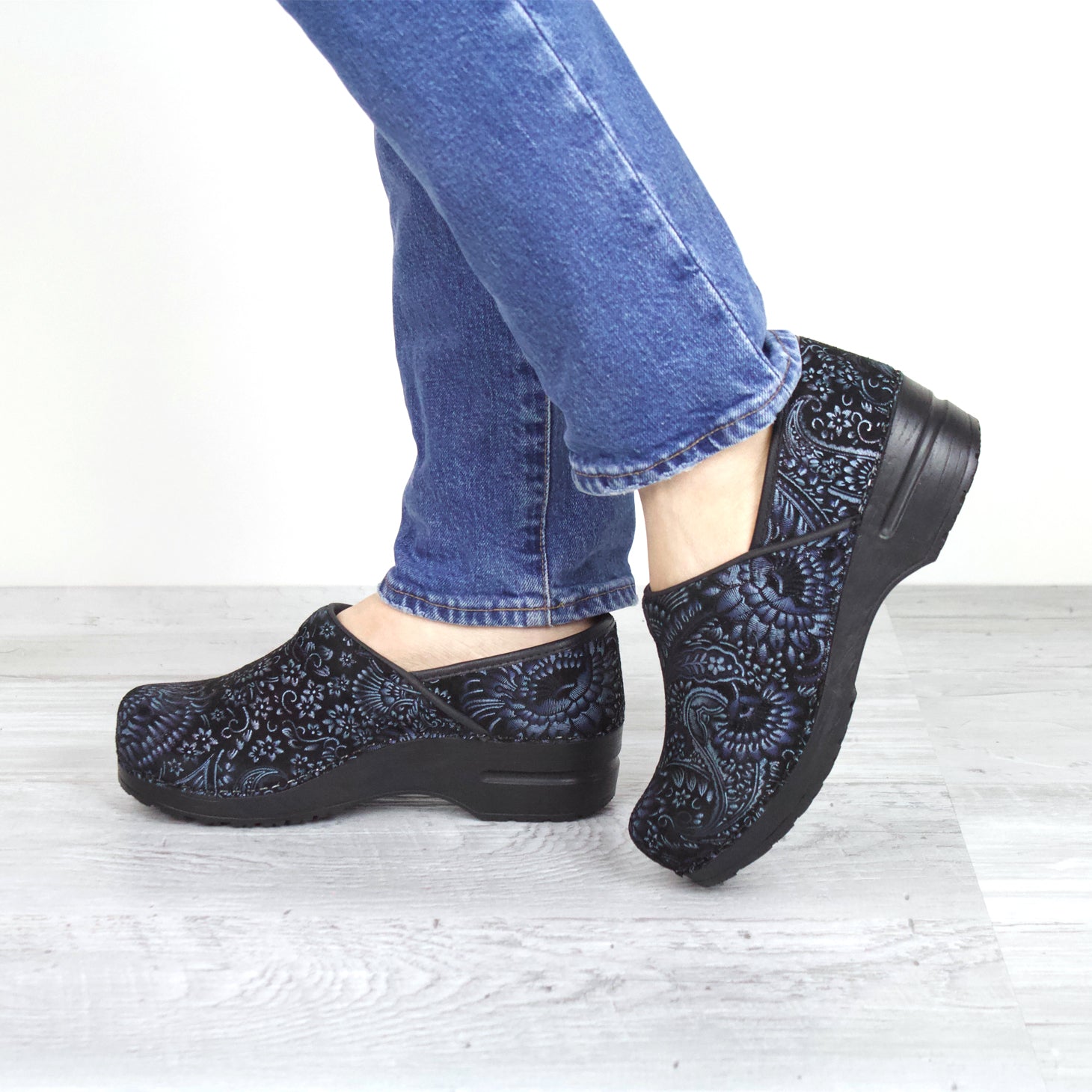 Boteh Women's in Blue Paisley