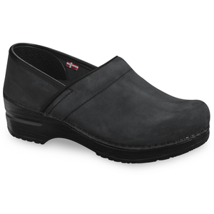 Sanita Pro. Oiled Leather Men&#39;s Clog in Black Closed Back Clog