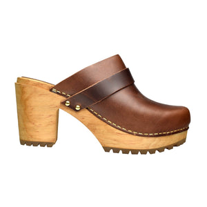 Peleni Women&#39;s Wood Clog in Brown