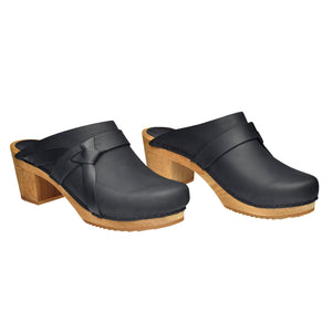 Sanita Manuella Women&#39;s in Black Open Back Clog