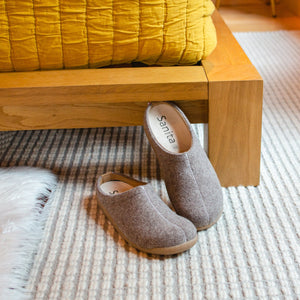 Sanita Lodge Slide Unisex Slipper in Stone Slipper