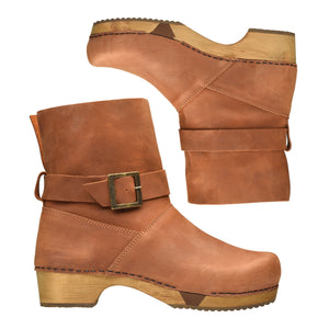 Sanita Runa Women&#39;s Wood Boot in Cognac Boot