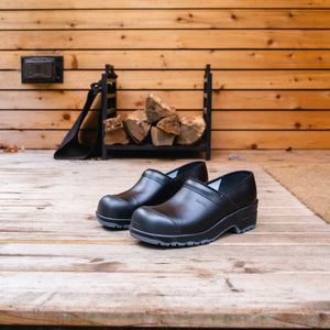 Sanita San Nitril Unisex in Black Clog